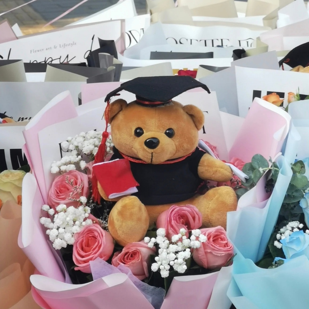 Gấu Bông Tốt Nghiệp Gấu Bông Cử Nhân Tặng Bạn Bè Ngày Ra Trường - Babi mama - G143