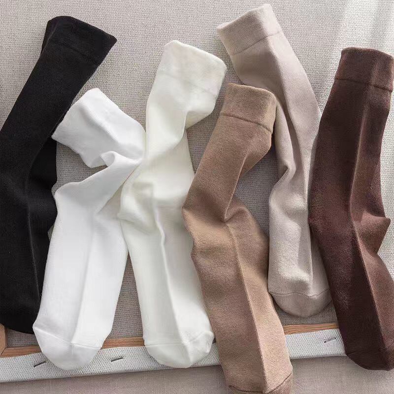 Tất vớ nam nữ cổ cao trơn gam màu trung tính basic, chất liệu cotton co giãn 4 chiều - Ekiu Shop