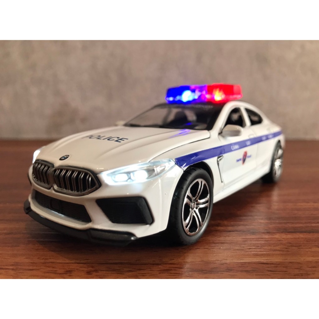 1/36 BMW M4 CSL G82 berline jouet voiture Miniature modèle RMZ CiTY roues libres retirer moulé sous pression alliage Collection cadeau pour enfants garçon  26