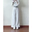 Quần jeans trắng kem Hari ánh rêu ống rộng