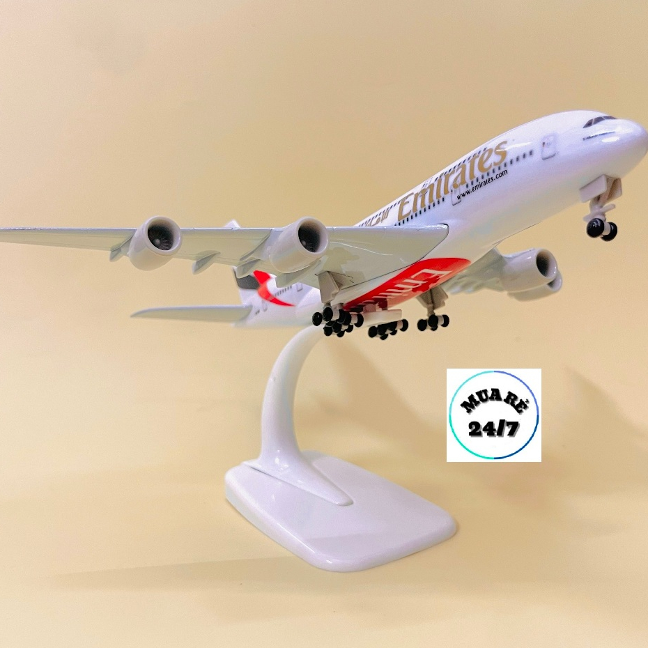 MÔ HÌNH MÁY BAY "EMIRATES AIRLINES" A380-800 20CM TỈ LỆ 1:400 HỢP KIM CAO CẤP NGUYÊN KHỐI BÓNG ĐẸP