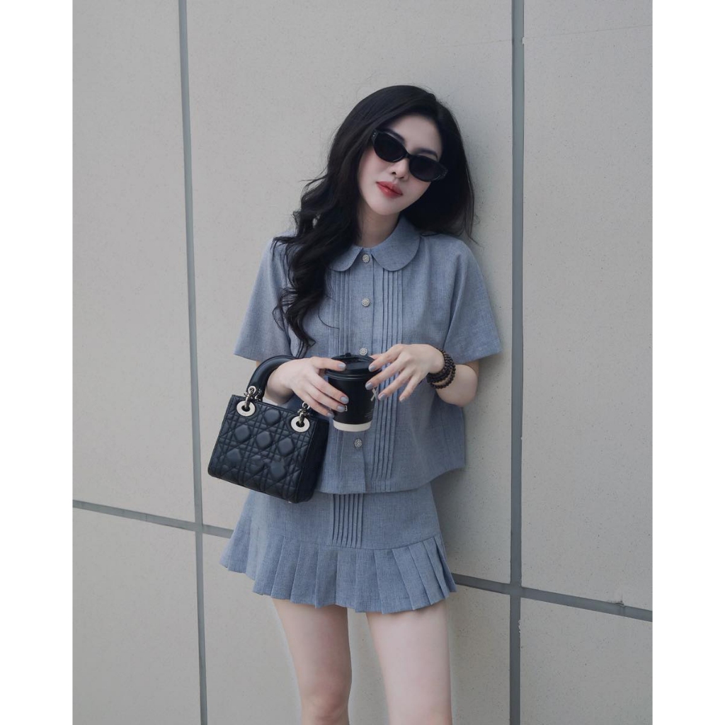 Set Bộ Nữ Sơ Mi Cổ Sen Xếp Ly Dọc Kèm Chân Váy Ngắn, Set Đồ Học Sinh Kiểu Hàn Quốc Dáng Suông Tôn Da - CHAMIE STUDIO