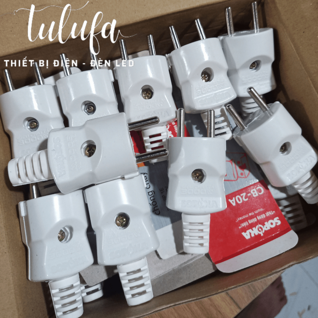 Phích cắm điện chịu tải cao P3000W SOPOKA, chịu tải max 3000w dùng cho các thiết bị công suất lớn