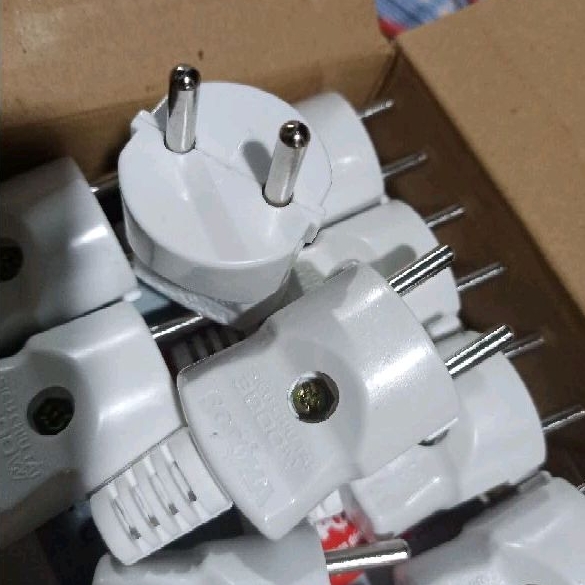 Phích cắm điện chịu tải cao P3000W SOPOKA, chịu tải max 3000w dùng cho các thiết bị công suất lớn