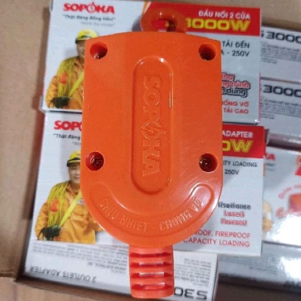 Ổ cắm, đầu nối điện 2 cổng S3000W có móc treo SOPOKA siêu chịu tải 3000w