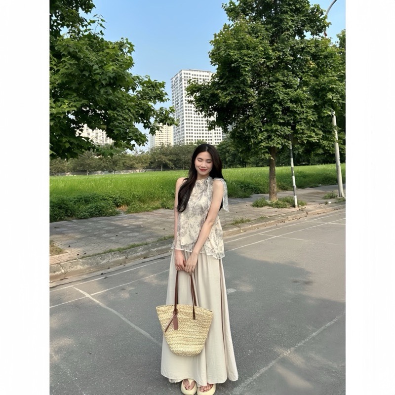 Set bộ quần áo yếm set bộ yếm voan tơ họa tiết hoa kèm quần suông đũi mềm tiểu thư sang chảnh B402 SUTANO | BigBuy360 - bigbuy360.vn