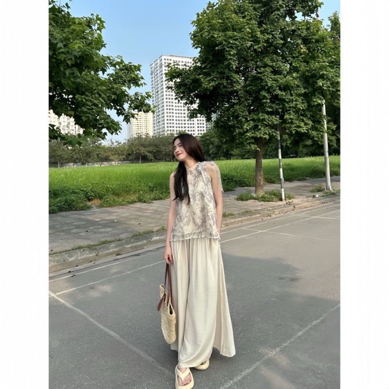 Set bộ quần áo yếm set bộ yếm voan tơ họa tiết hoa kèm quần suông đũi mềm tiểu thư sang chảnh B402 SUTANO | BigBuy360 - bigbuy360.vn
