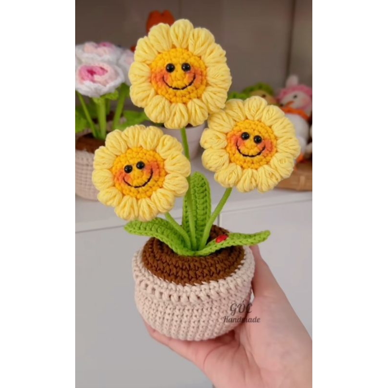 Chậu Hướng Dương Mặt Cười Bằng Len Thủ Công Xinh Xắn