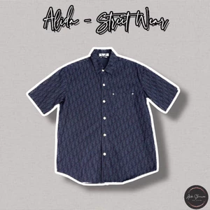 ⚡️[Hight Quality] Sơ Mi Denim D1.01 Oblique Kasuri Cộc Tay Màu Xanh Navy Họa Tiết Monogram Sang Trọng Phù Hợp Với Nam