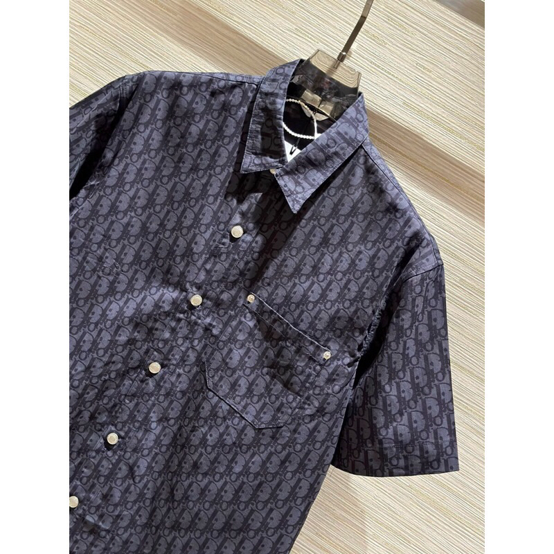 ⚡️[Hight Quality] Sơ Mi Denim D1.01 Oblique Kasuri Cộc Tay Màu Xanh Navy Họa Tiết Monogram Sang Trọng Phù Hợp Với Nam