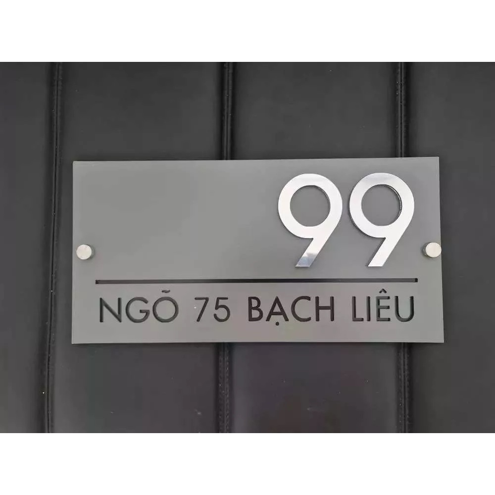 Bảng số nhà Decor thiết kế theo phong cách hiện đại, tôn vinh vẻ đẹp ngôi nhà bạn.