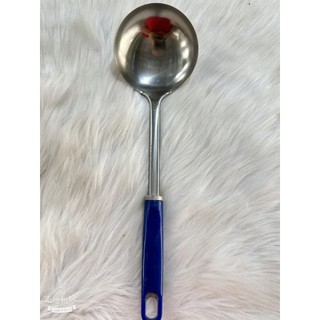 Muỗng(muôi) inox to dài cán xanh