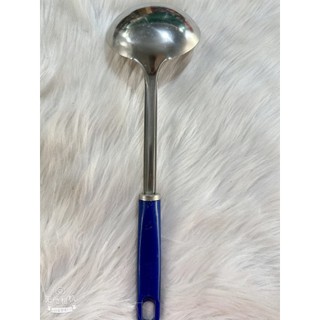 Muỗng(muôi) inox to dài cán xanh