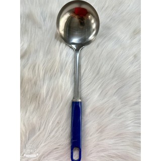 Muỗng(muôi) inox to dài cán xanh