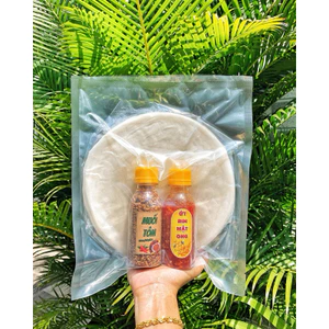 Combo bánh tráng phơi sương chấm sốt ớt siêu cay Mạnh Hùng