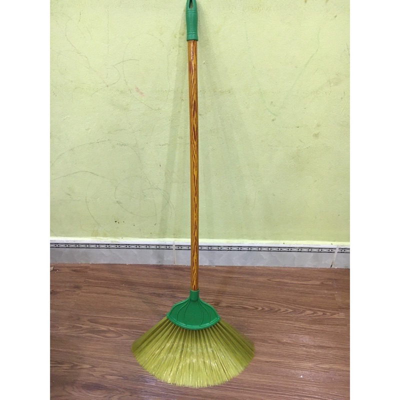 Chổi quét nhà lưỡi cước nhựa hàng đẹp mà giá rẻ cho mọi gia đình
