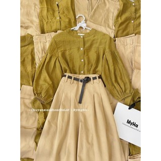 Set váy thời trang áo chất đũi vân mây cổ trụ tay dài phồng kết hợp váy kaki dài kèm đai kiểu dáng thanh lịch nữ tính