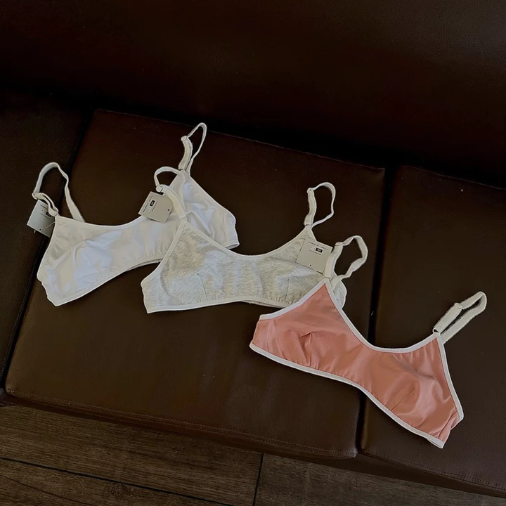 Bralette Mút Mỏng Không Gọng Thiết Kế The Clothé