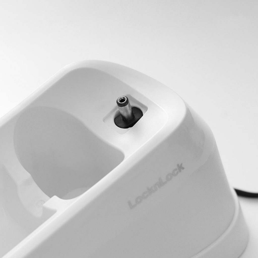 Máy hút bụi cầm tay mini 0.5L LocknLock ENV136WHT , bộ lọc HEPA, 75W, Lực hút mạnh, nhỏ gọn - K-MALL