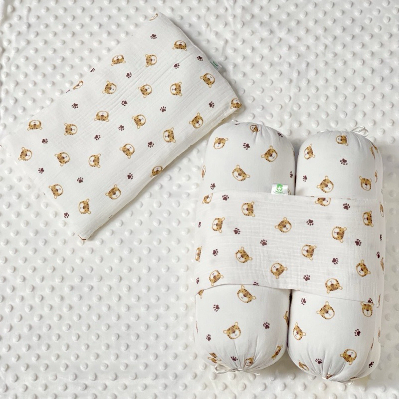 Bộ gối chặn cho bé chất liệu vải sợi tre Muslin cho bé sơ sinh chống giật mình cho bé yêu.