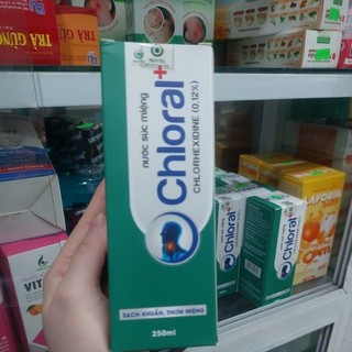 Nước súc miệng Chloral(0,12%) sạch khu.ẩn, thơm miệng