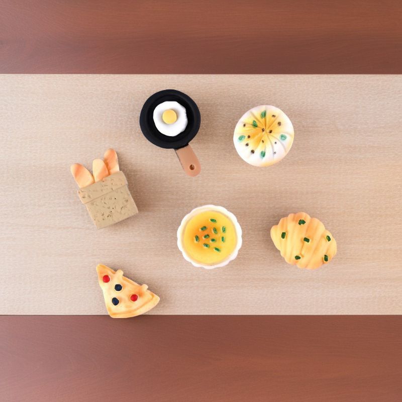 CHARM BÁNH MÌ ĐỘC ĐÁO, MỚI LẠ TRANG TRÍ PHỤ KIỆN