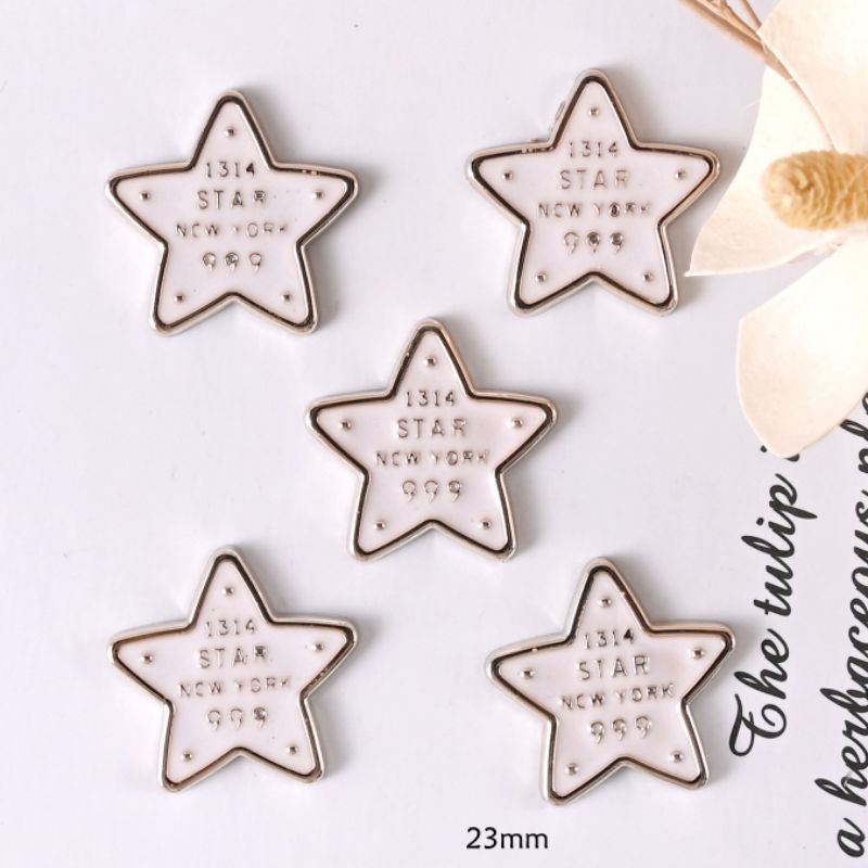 CHARM KIM LOẠI TRẮNG ĐEN ĐỦ KIỂU