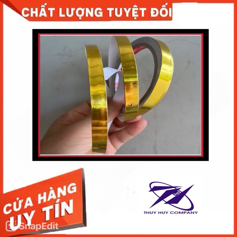 1 CUỘN BĂNG DÍNH VÀNG BÓNG 1CM - VPP QUỐC HUY.