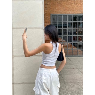 THEKIM Áo croptop ba lỗ khoét ngực sâu , thêu logo blink heart A179