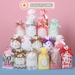 Túi đựng bánh kẹo Dây Nơ nhiều họa tiết, bao bì đựng bánh buộc dây, 50 túi/sp - BAKERY KING