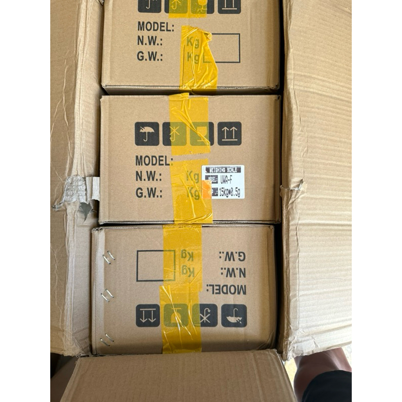 CÂN UTE CHỐNG NƯỚC 15Kg ( Cân UWA-F 15kg/0.5gram)!