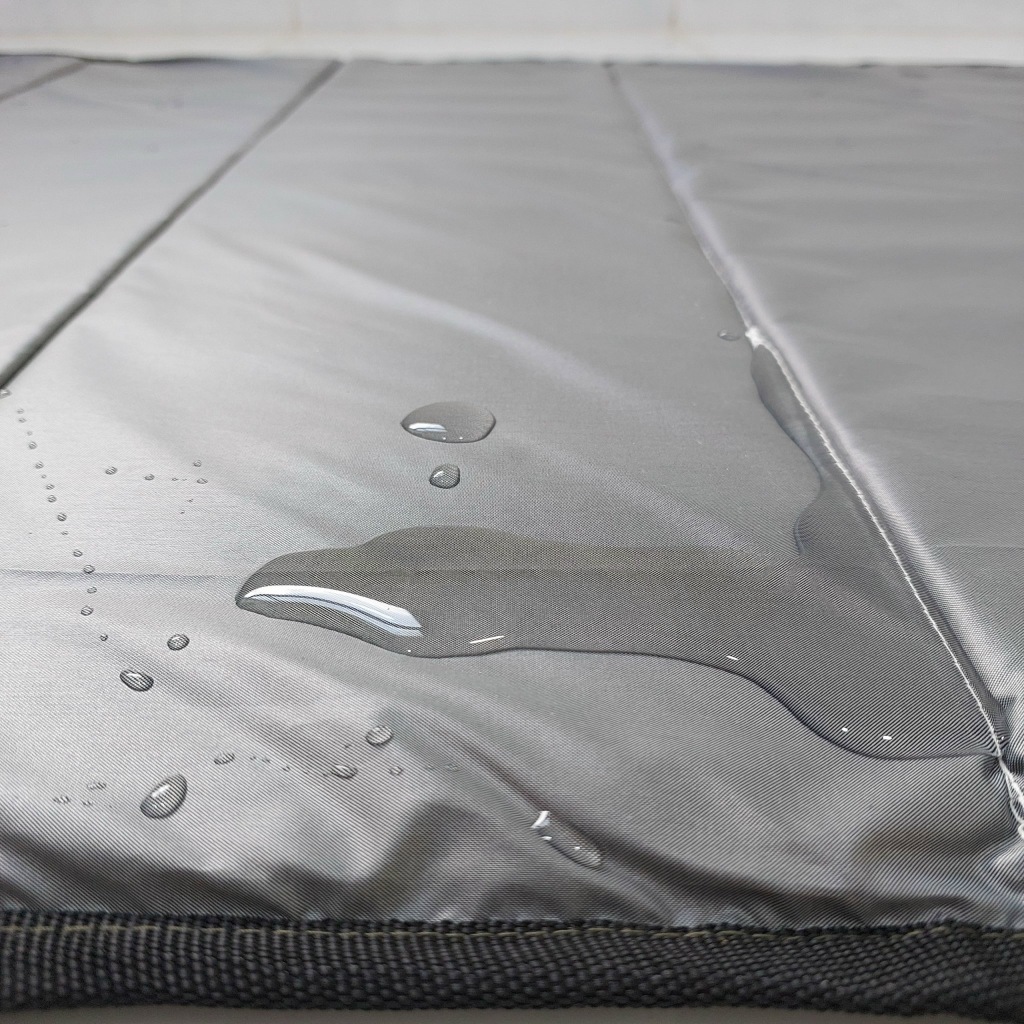 Nệm Ngủ Văn Phòng Gấp Gọn Chống Thấm Nước Chất Liệu Polyester - Nhẹ, Bền Và Thoải Mái