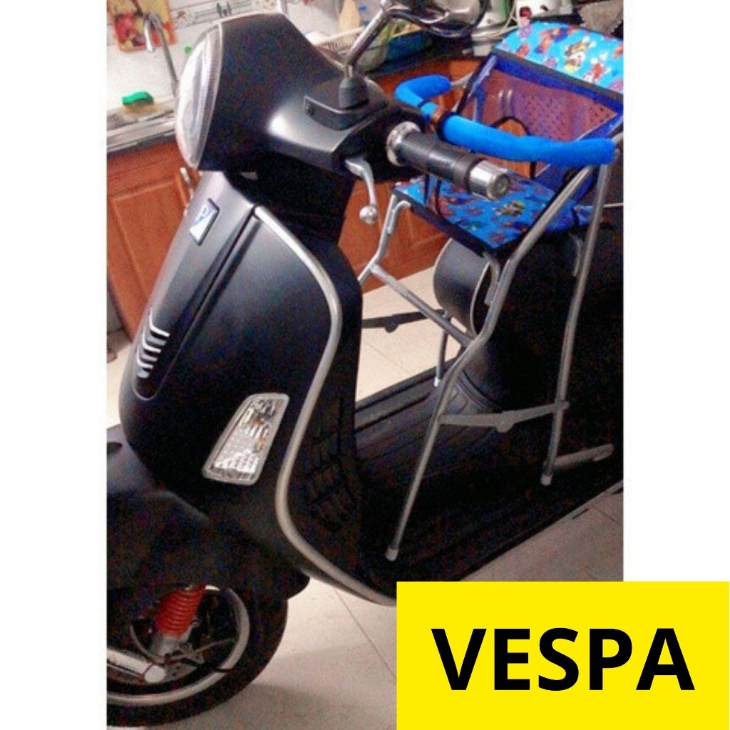Ghế ngồi xe VESPA  CÓ VÒNG BẢO HIỂM , DÂY ĐAI AN TOÀN cho bé , ghế ga xếp sắt sơn tĩnh điện gấp gọn