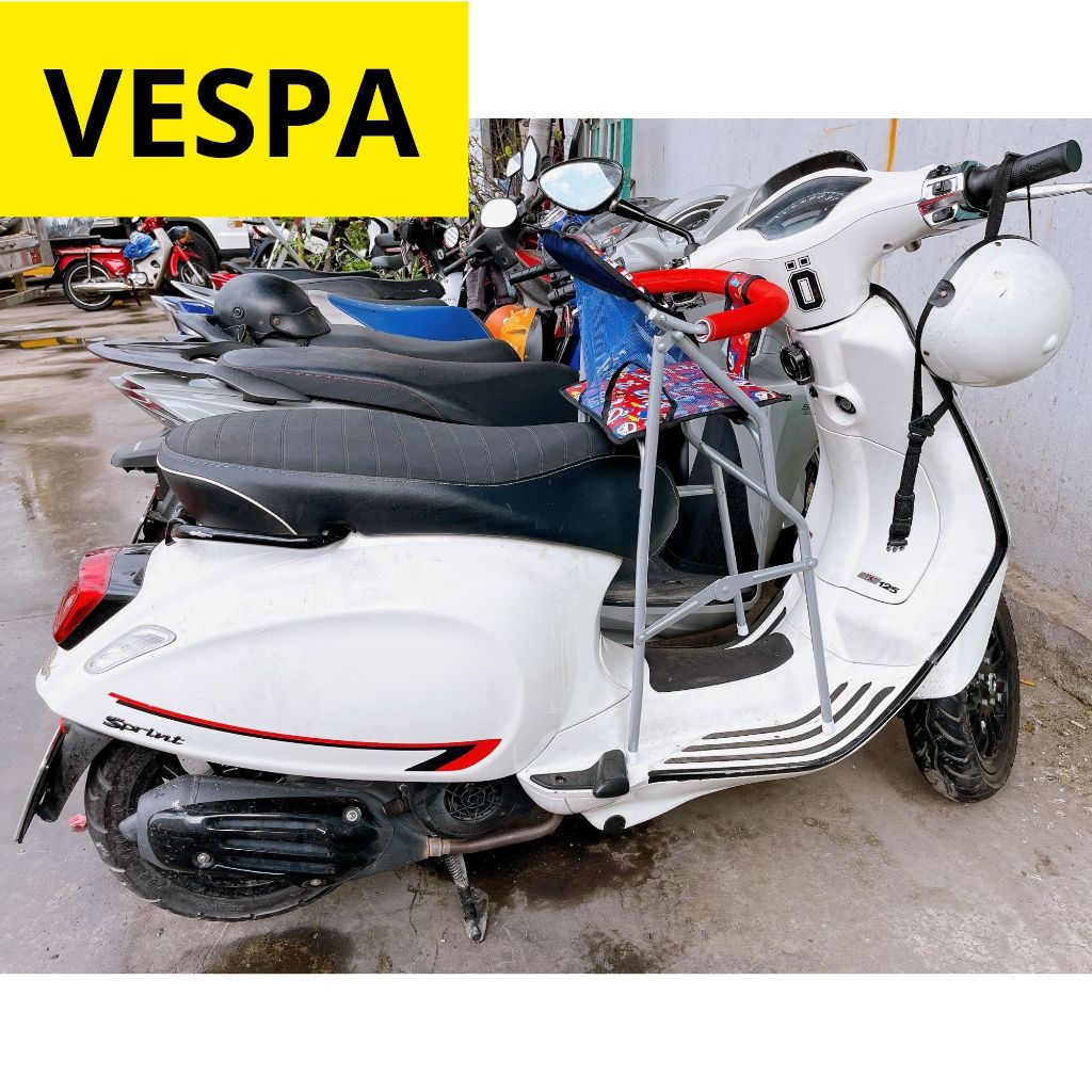 Ghế ngồi xe VESPA  CÓ VÒNG BẢO HIỂM , DÂY ĐAI AN TOÀN cho bé , ghế ga xếp sắt sơn tĩnh điện gấp gọn