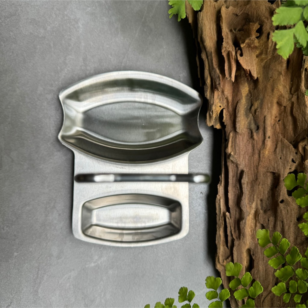 Giá Để Nắp Muôi CHOCKMEN Inox Dày Dặn Giá Gác Đũa Nắp Nồi Giá Để Muỗng Muôi Canh Nhà Bếp
