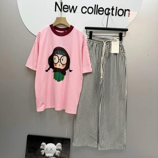Set Bộ Đồ Nữ Áo Phông In Hình Cô Gái Màu Hồng Mix Quần Kẻ Dài Suông Ống Rộng Phong Cách Năng Động Thoải Mái