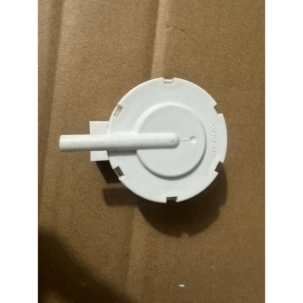 Phao Nước Máy Giặt Toshiba 86 – Phụ Kiện Máy Giặt Chính Hãng