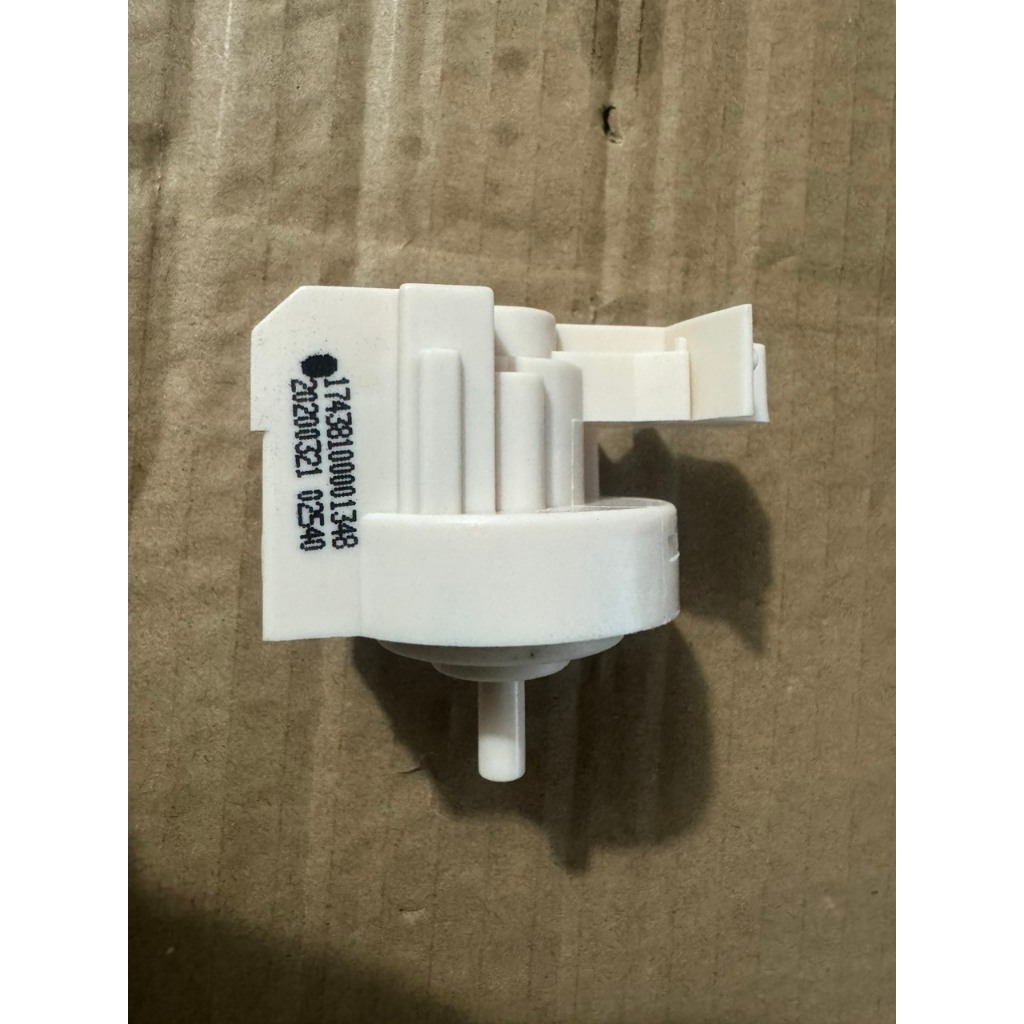 Phao Nước Máy Giặt Toshiba/Media Cửa Ngang Hãng – Phụ Kiện Máy Giặt Chính Hãng