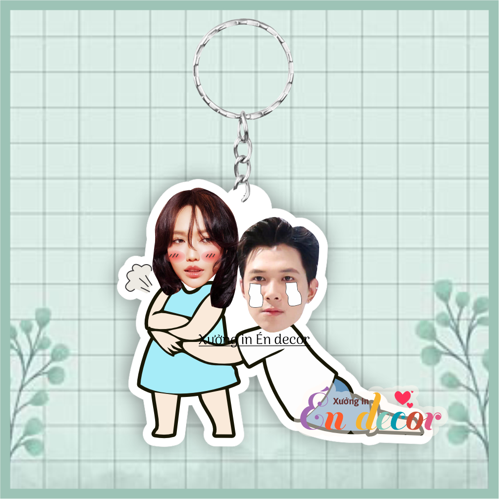 Móc khóa quà lưu niệm in hình chibi cute cặp đôi theo yêu cầu chất liệu mica  - Xưởng quà tặng Sango