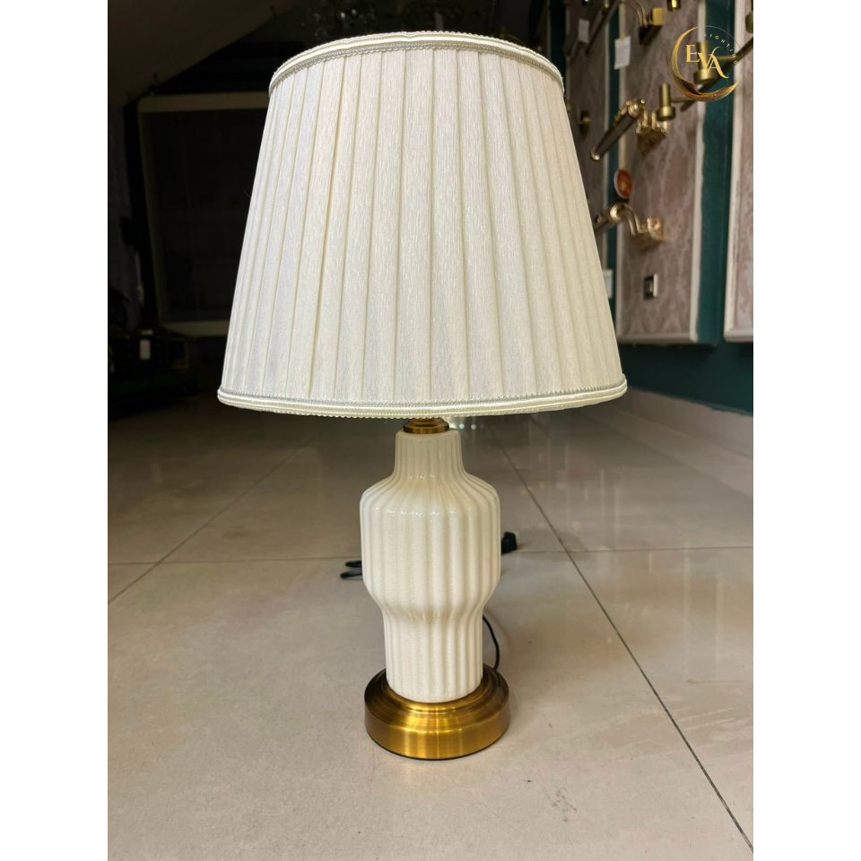 Đèn bàn đèn ngủ để bàn EVA AP6008 trang trí phòng khách, phòng ngủ, bàn làm việc sang trọng bảo hành 12 tháng