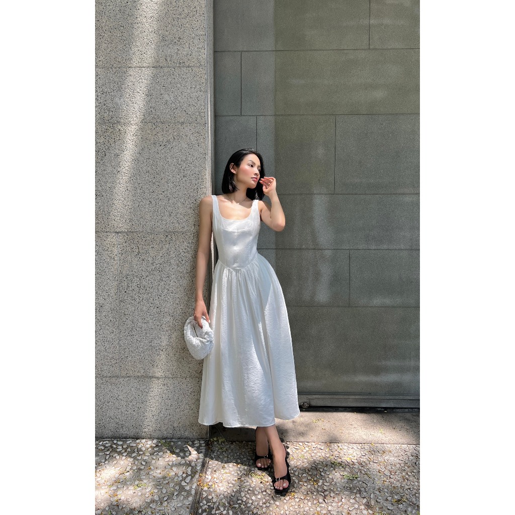 Mee.id studio m ki u closet sang tr ng n tinh NINA DRESS Shopee Vi t Nam