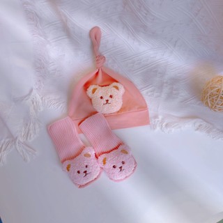 Set mũ củ tỏi đính gấu kèm tất sơ sinh 3-10kg. Phụ kiện sơ sinh trẻ em. Dino kids