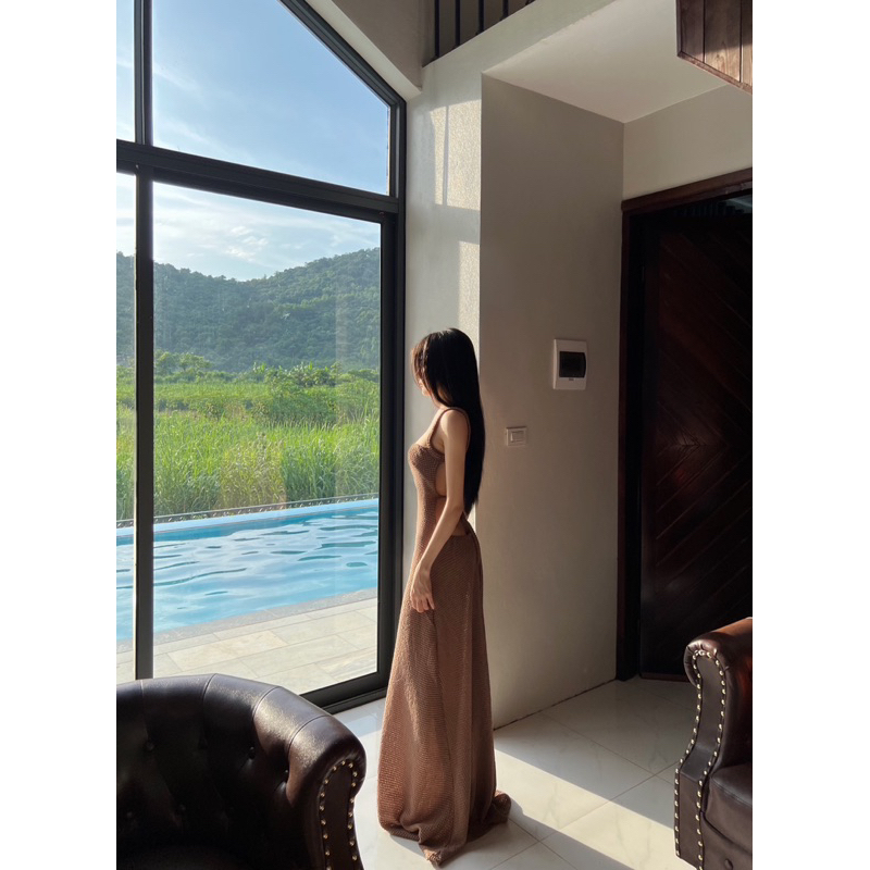 G.U - CHOCO&VANI DRESS - ĐẦM MAXI LEN KHOE LƯNG