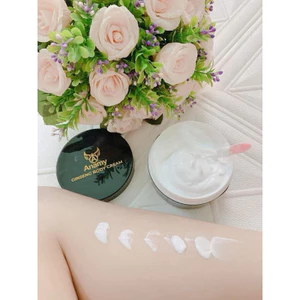 Kem Body Dưỡng Trắng Nhân Sâm Cao Cấp