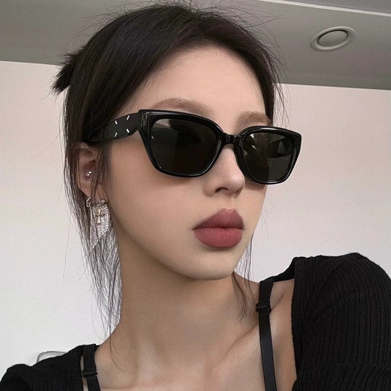 Kính mắt râm mát nữ nam siêu ngầu chống tia UV và tia bức xạ tốt thời trang phong cách Hàn Quốc 354