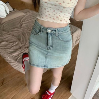Chân Váy Jean Thêu Nơ Sau Đứng Form Chữ A Màu Xanh Bạc Minijean
