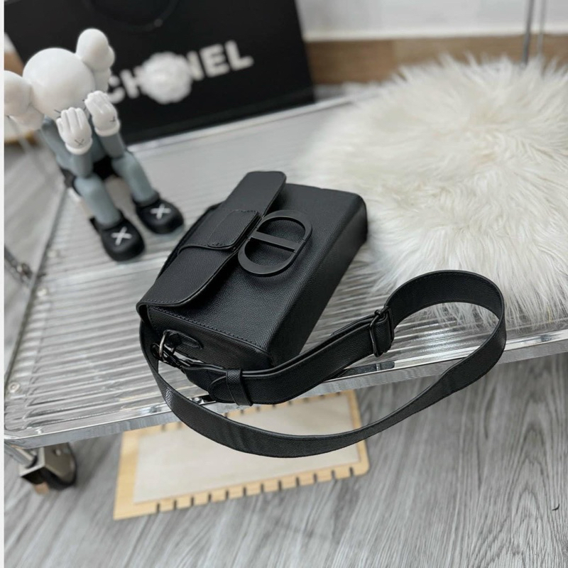 Túi C D Full Đen Dây Da Bản To Khoá Tròn Nam Nữ đeo đều hợp