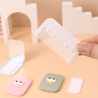 Gương Trang Điểm Kèm Lược Mini Học Sinh Bỏ Túi Nhỏ Gọn Cute Vô Diện Quán