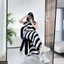 Đầm lụa maxi kẻ cổ tròn tay hến phối đệm cầu vai siêu xinh A2568