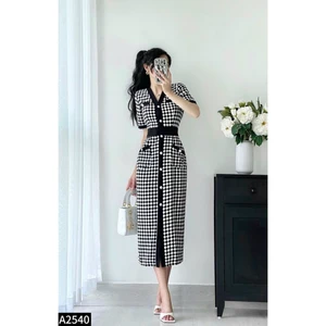 Đầm lụa họa tiết cổ V phối viền A2540